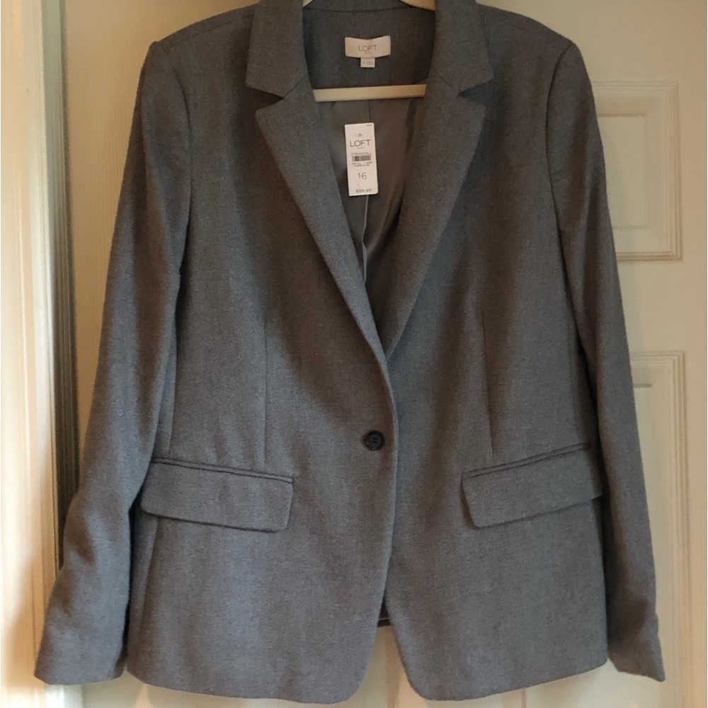 Ann Taylor Loft Woman’s Blazer